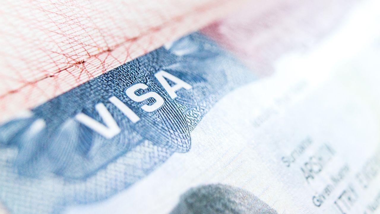 China Introduces K-Visa to Compete for Global Technology Talent