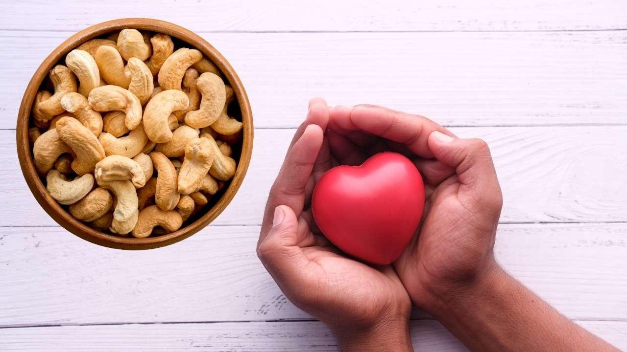 The Health Benefits of Daily Cashew Consumption for Heart and Wellness