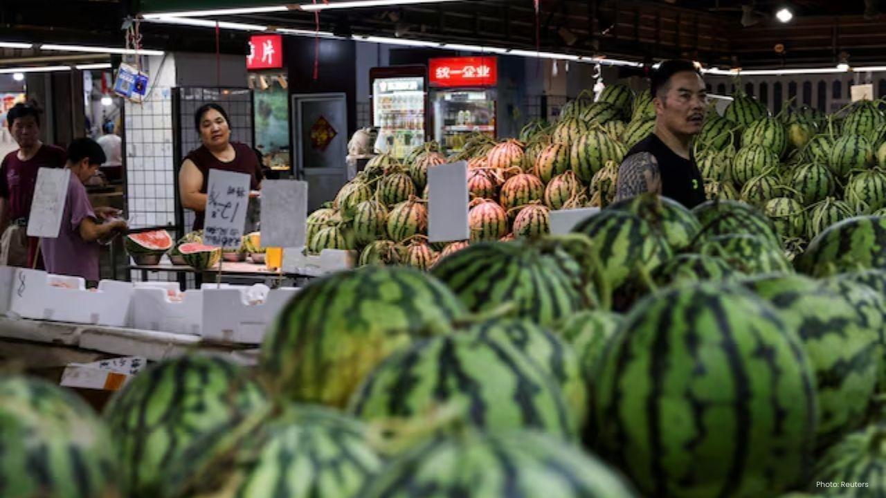 China Inflation Rises Slightly as Producer Deflation Eases