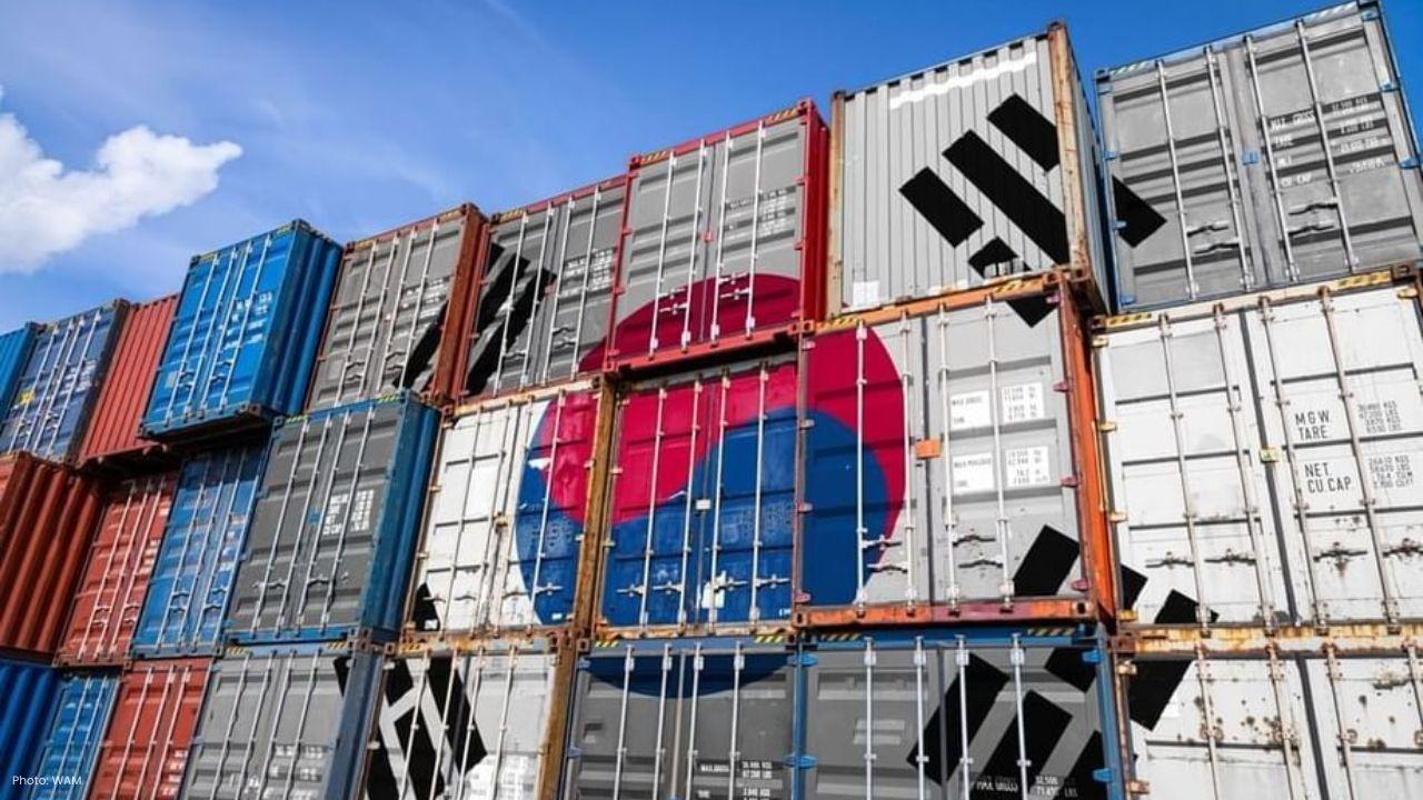 Korea's Exports Hit Record $185B in Q3, Semiconductors Lead Surge