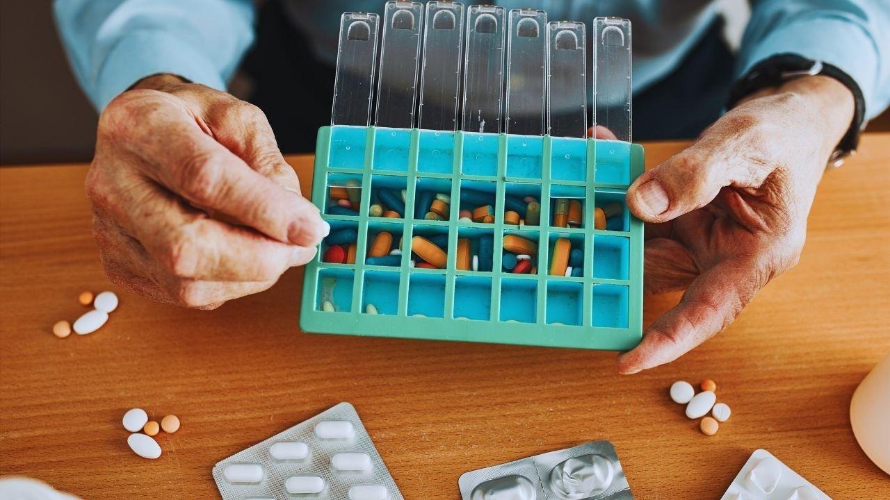 Revolutionizing Care: The Role of Smart Medicine Dispensers and Home Health Technology in India