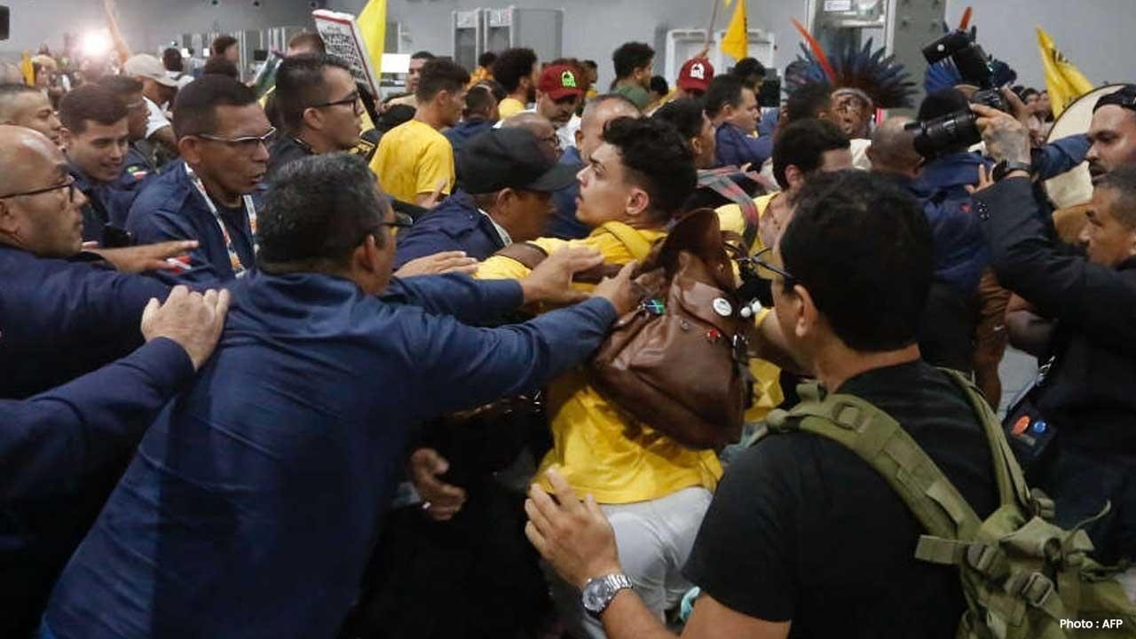 Indigenous Demonstrators Confront Authorities at COP30, Urging Amazon Safeguards
