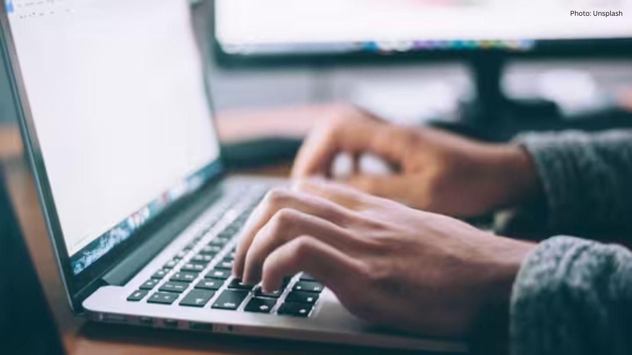 30:15 Sit-Stand Routine Beats Custom Plans for Alleviating Back Pain