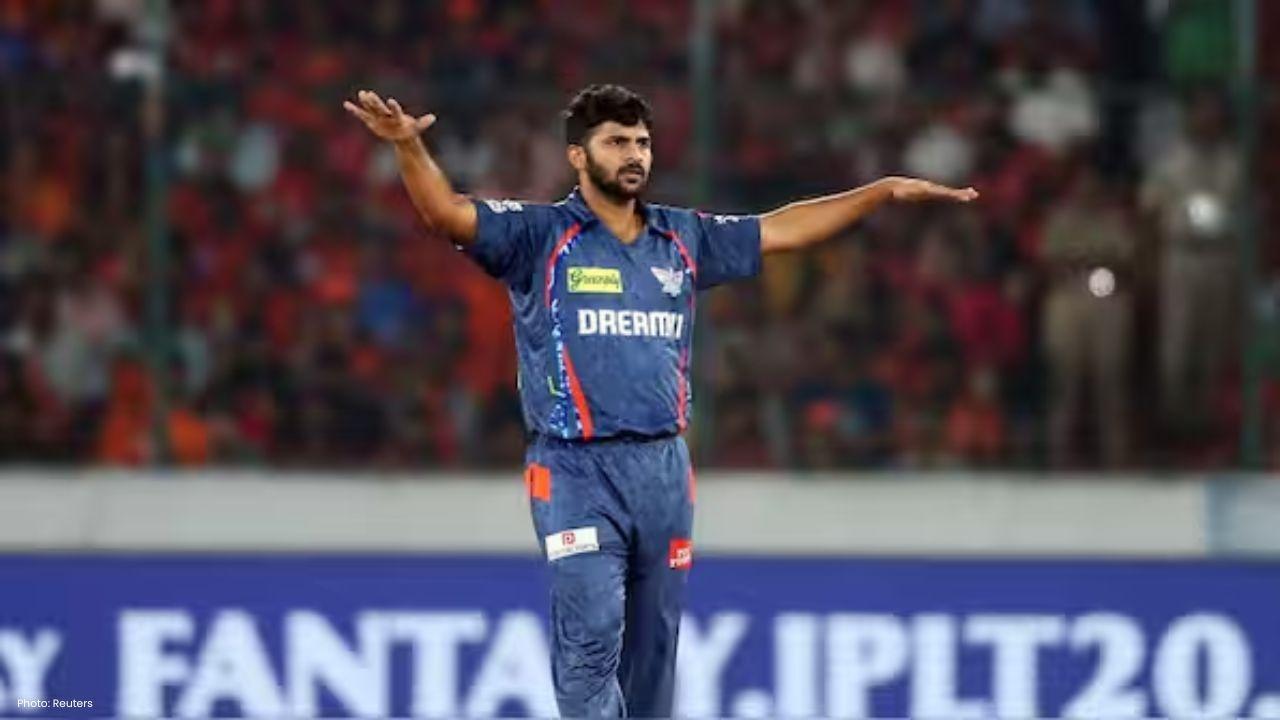 Mumbai Indians Boost Roster with Rutherford and Thakur for IPL 2026