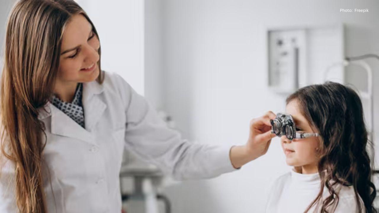 5 Warning Signs Indicating Myopia in Children