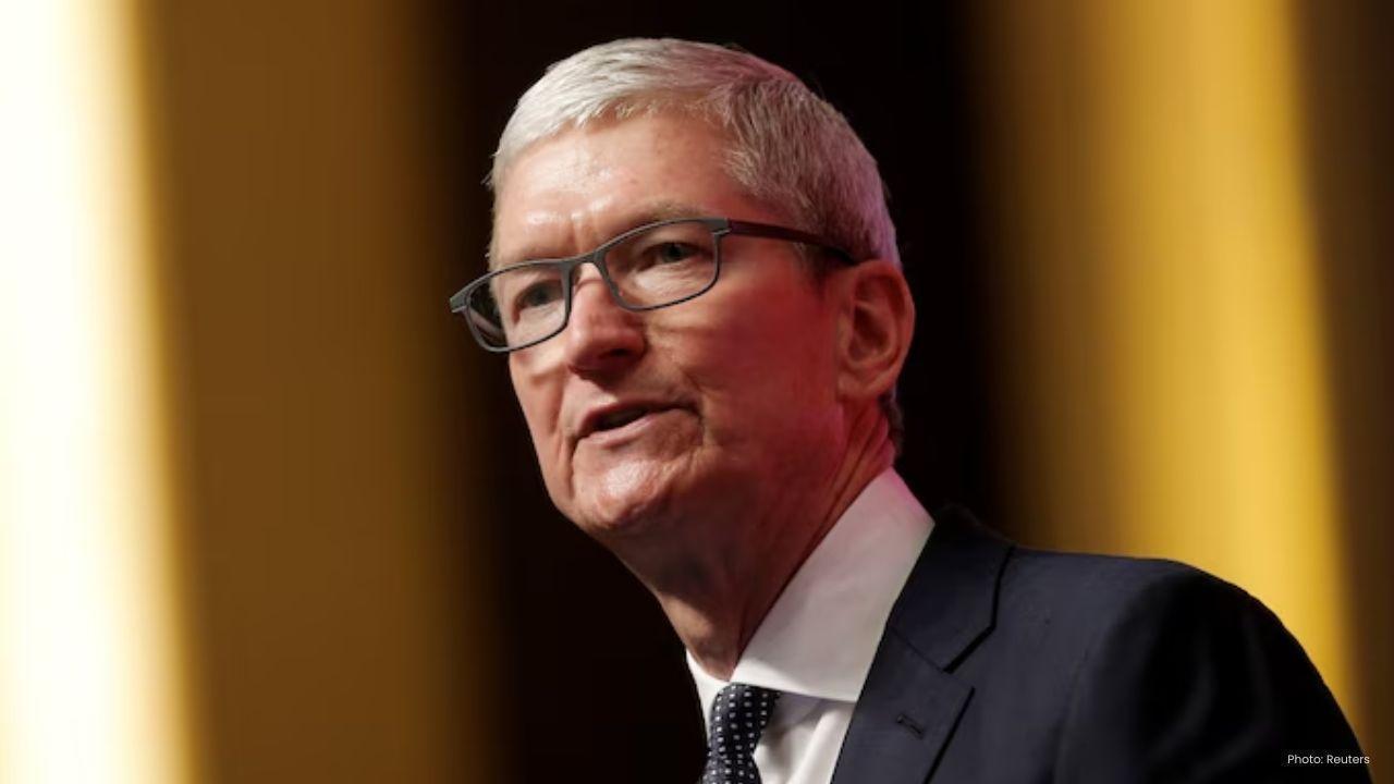 Apple's Leadership Transition: Tim Cook Approaches Retirement