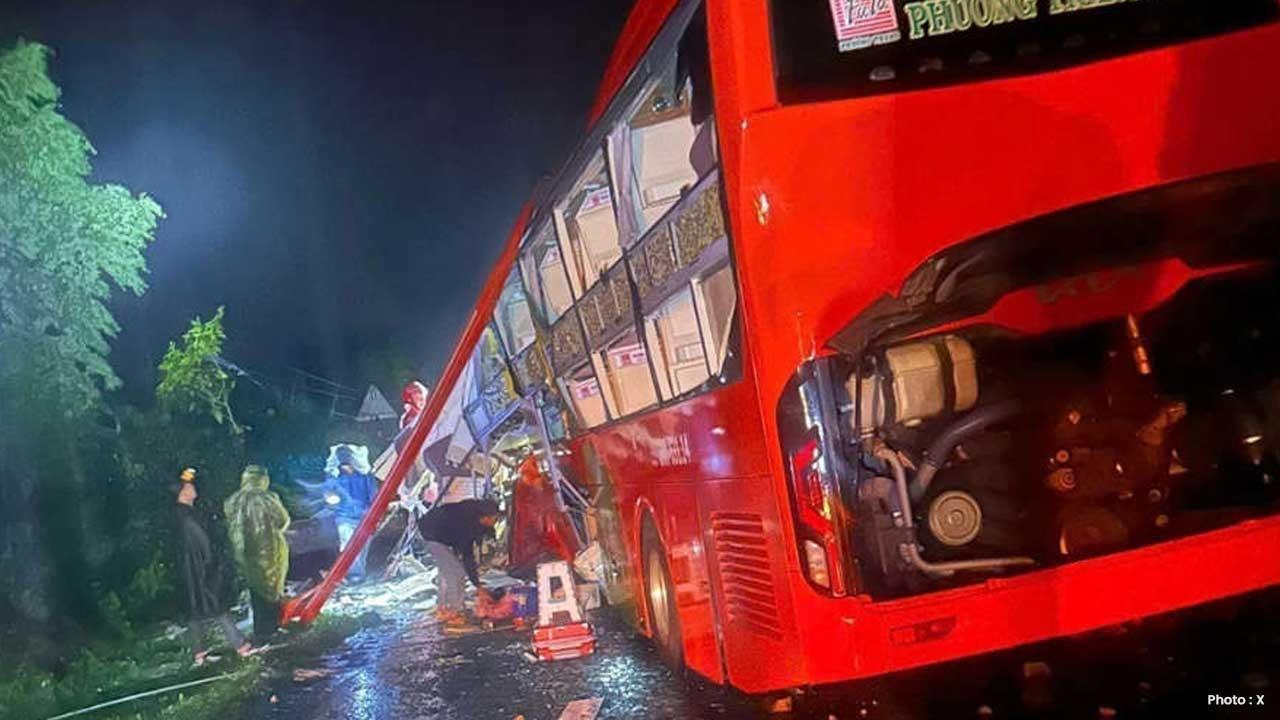 Tragic Landslide in Vietnam Claims Lives of Six Bus Passengers