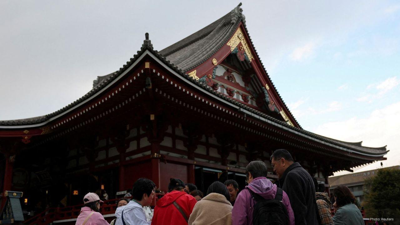 China’s Travel Ban Hits Japan Tourism Amid Diplomatic Tensions