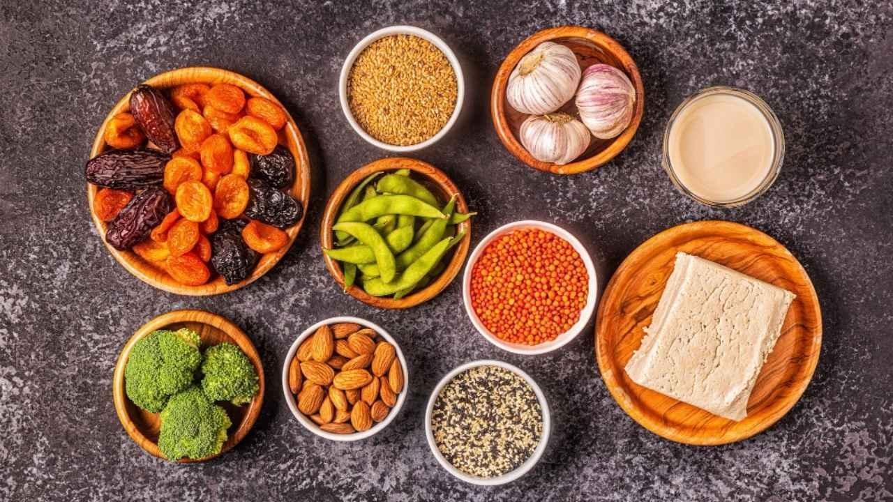 5 Clever Methods to Sneak Superfoods into Winter Treats for Picky Eaters