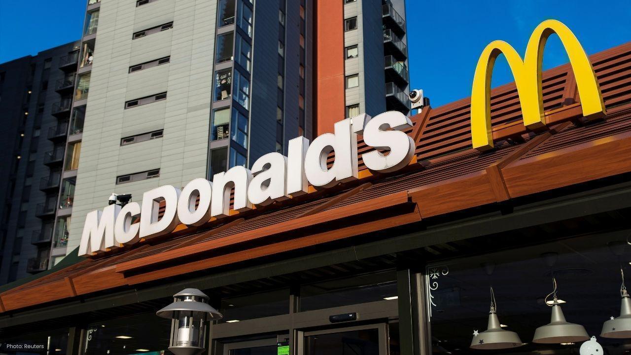 Indian-Origin Worker Celebrates 40 Years at McDonald's Fame