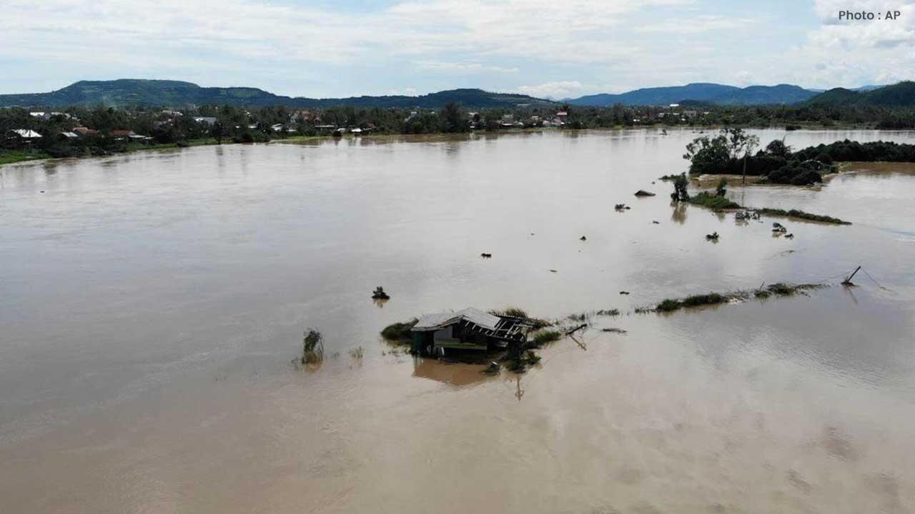 Tragic Flooding and Landslides in Central Vietnam Claim 16 Lives