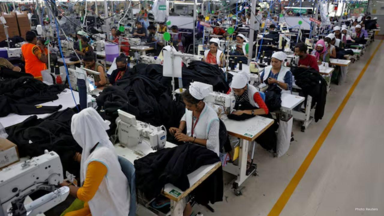India’s Private Sector Growth Slows Amid Global Challenges