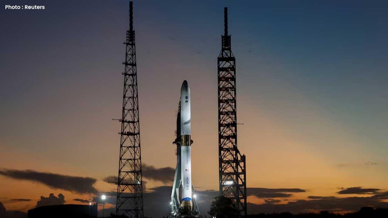 Blue Origin Launches Next-Gen New Glenn 9x4 Rocket