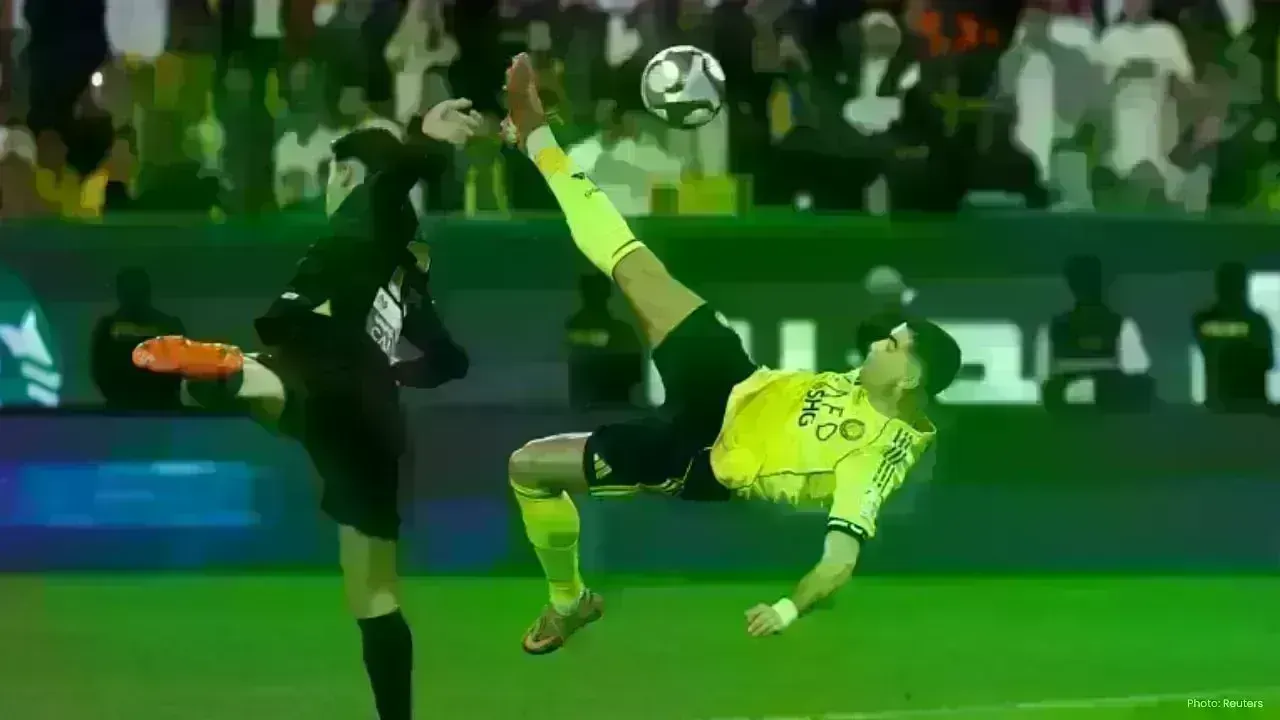 Ronaldo's Incredible Bicycle Kick Propels Al-Nassr to Victory