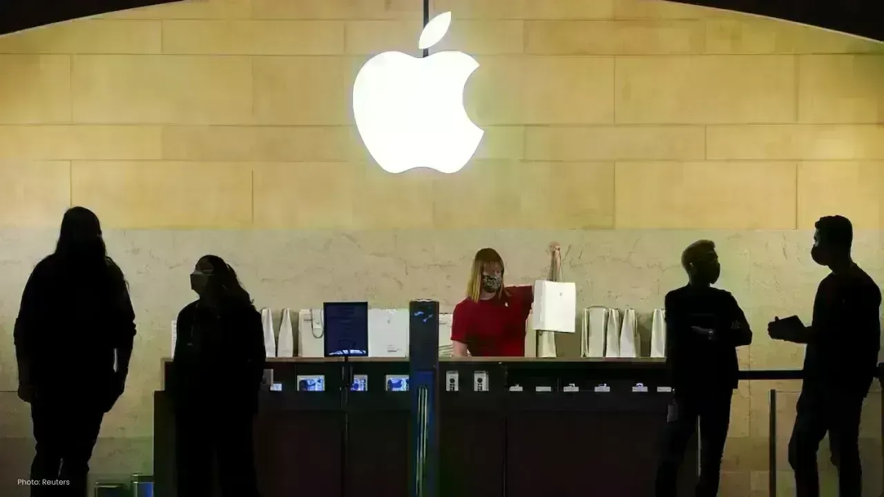 Apple's Major Sales Team Overhaul Leads to Job Reductions