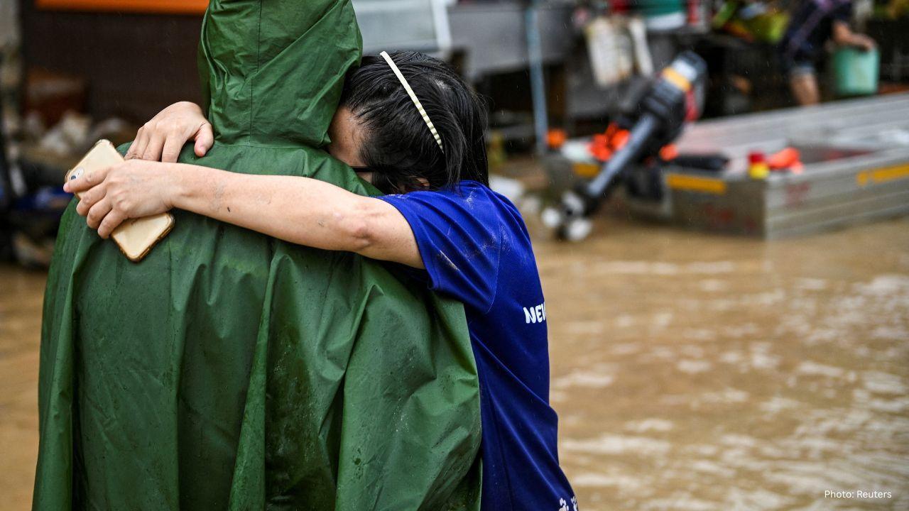 Severe Floods Devastate Thailand and Indonesia; Rescue Operations Scale Up