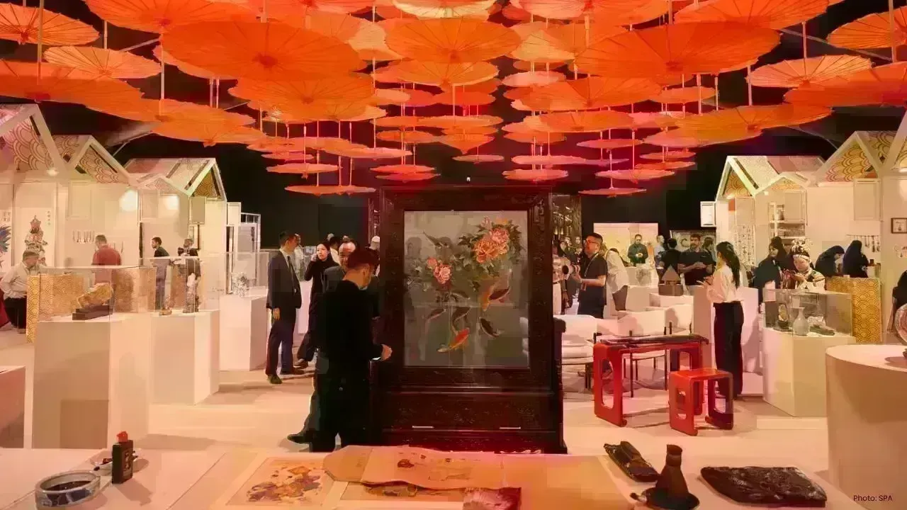 Master Embroiderer Wu Jianmei Showcases Chinese Craftsmanship at Banan