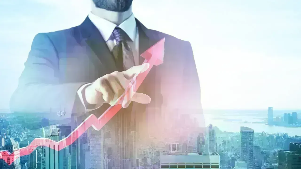 India’s Q2 GDP Soars 8.2% Driven by Manufacturing, Services Growth