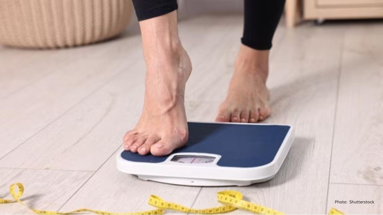 10 Key Indicators Your Caloric Deficit is Effective and Healthy, According to Experts