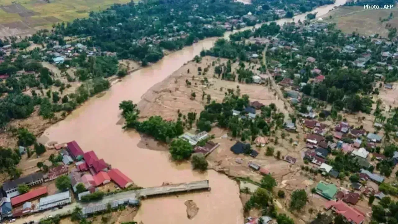 Indonesia Floods Kill 174 as Search Continues for Dozens
