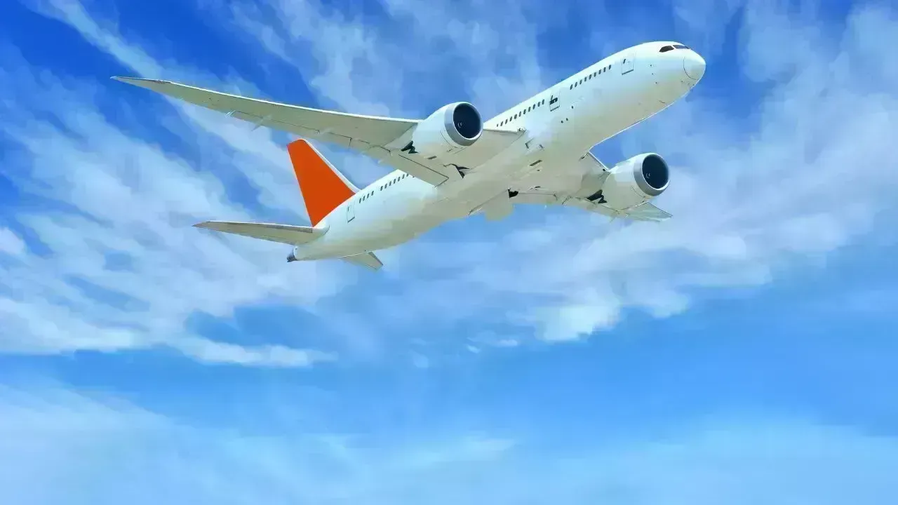 China Cancels 900+ Japan Flights Amid Rising Taiwan Tensions