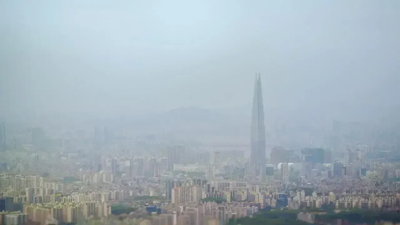 Toxic Air Cancels Out Exercise Benefits: Is Your Morning Walk Doing Enough for Your Heart?