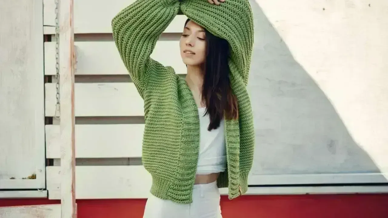 Stylish Cardigan Trends for Women: Must-Try Designs This Season