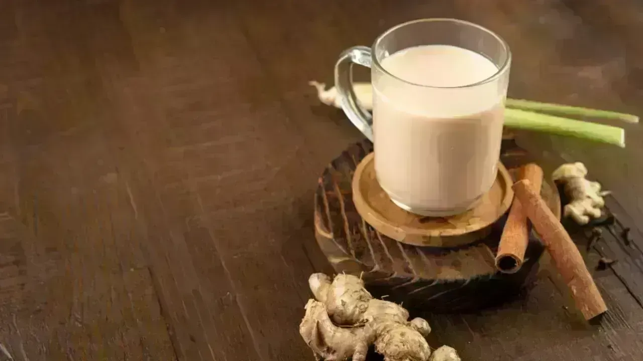 Caution Advised: Excess Ginger in Winter Tea May Disrupt Digestion