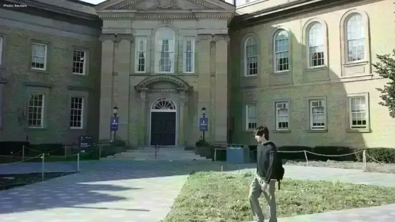 Canada Plans to Reduce Study Permits to 408,000 by 2026