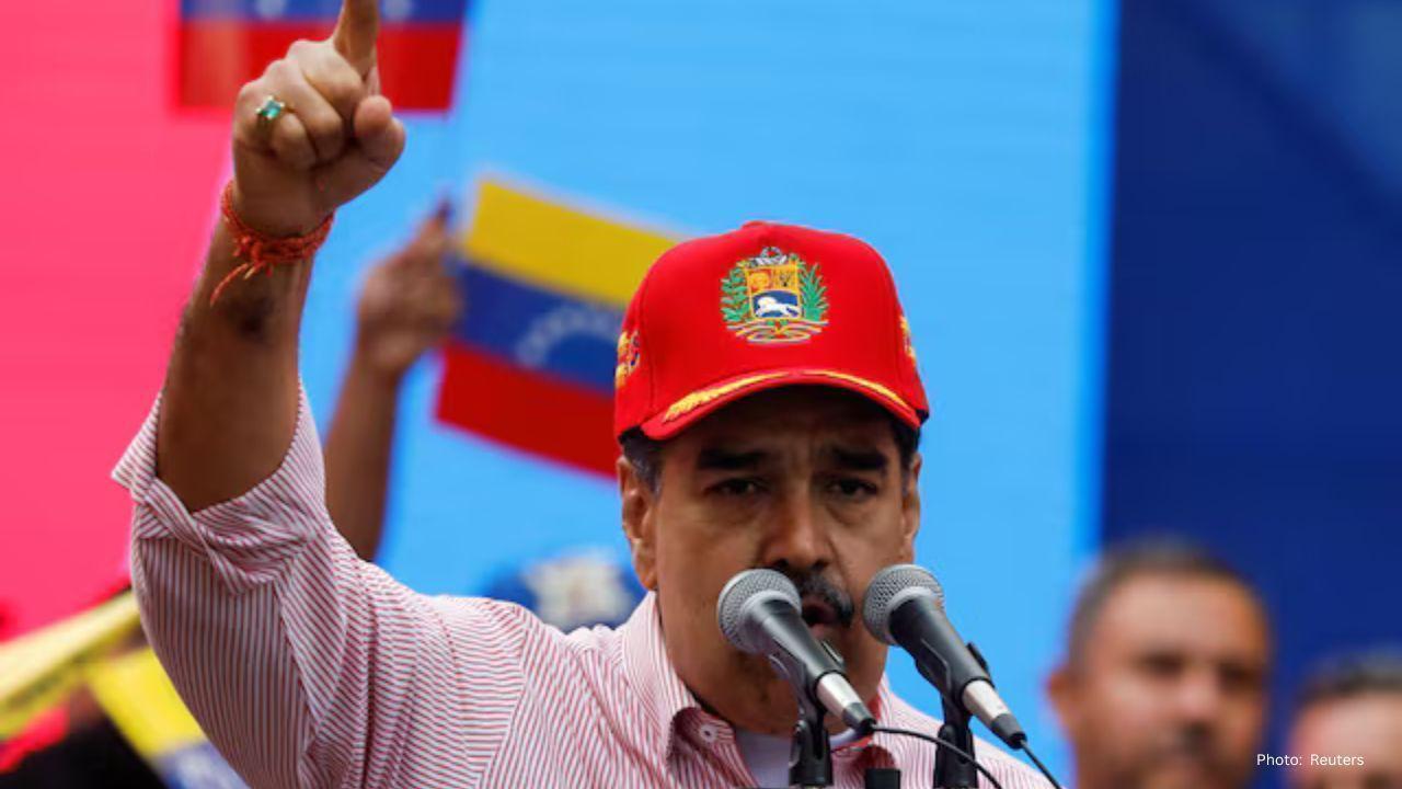 Trump Dismisses Maduro's Requests, Tightening His Position