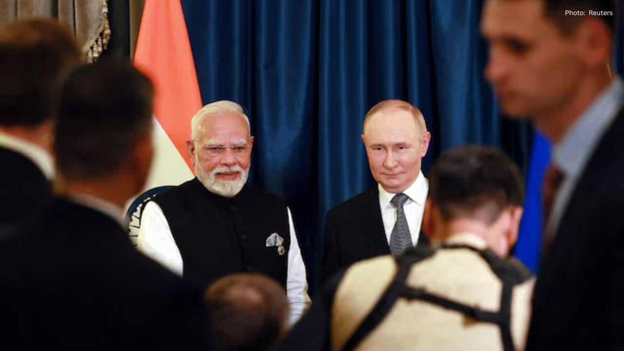 Putin's Visit to India Aims to Enhance Strategic Oil and Defence Ties