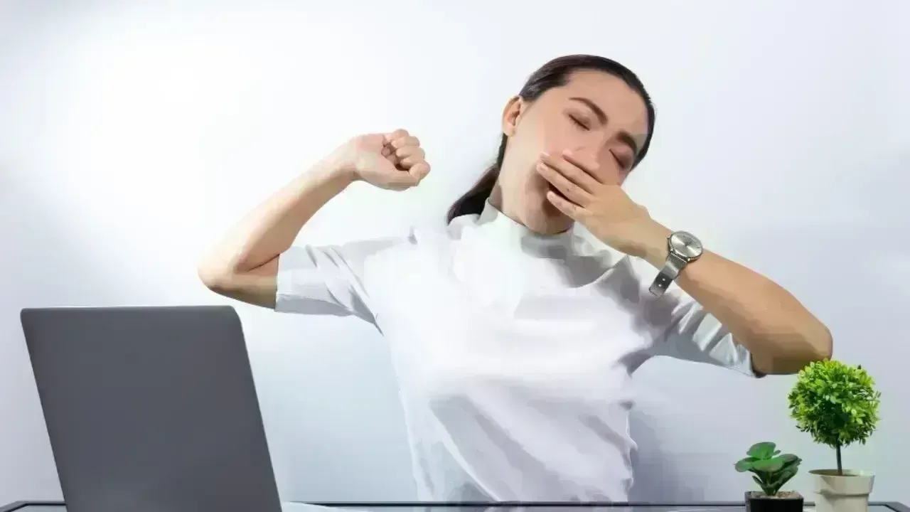 Revitalize Your Energy: 5 Dietary Changes for Women