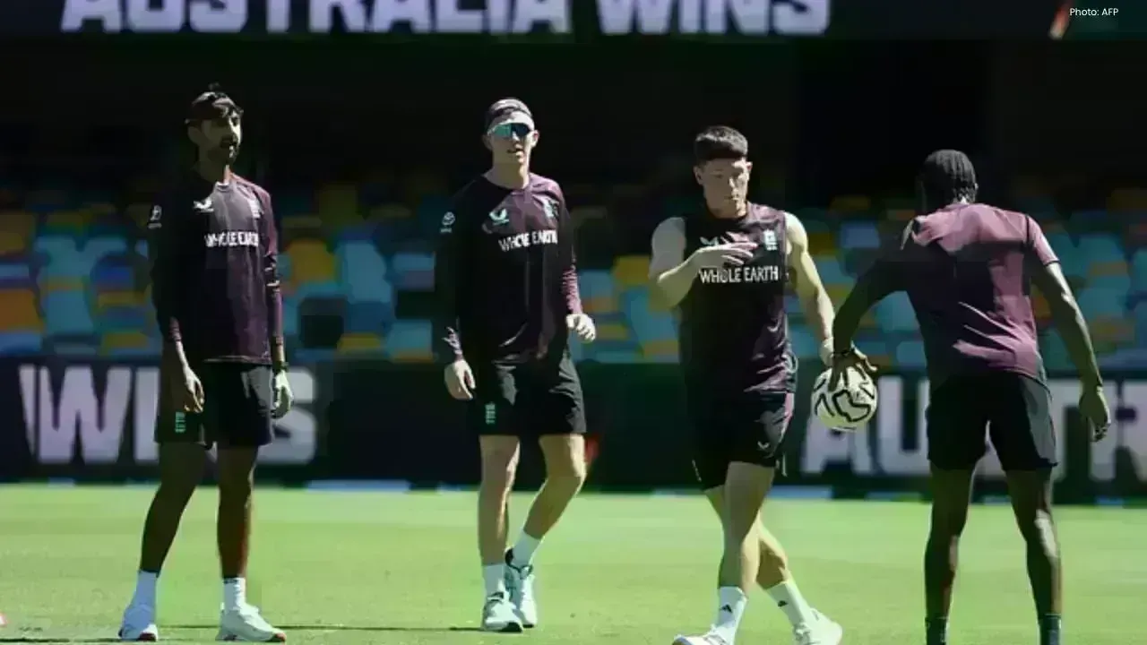 England Considers Spinner Selection Ahead of Second Pink-Ball Ashes Test