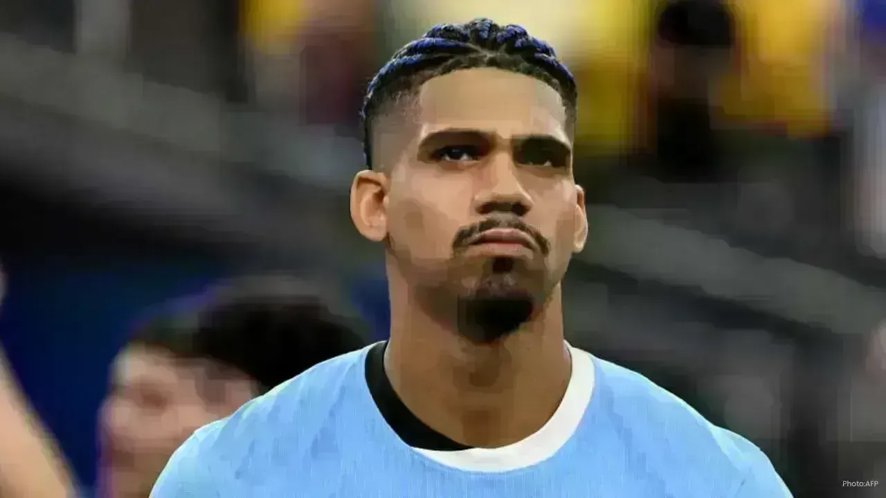 Ronald Araujo Takes Leave from Barcelona Due to Health Issues