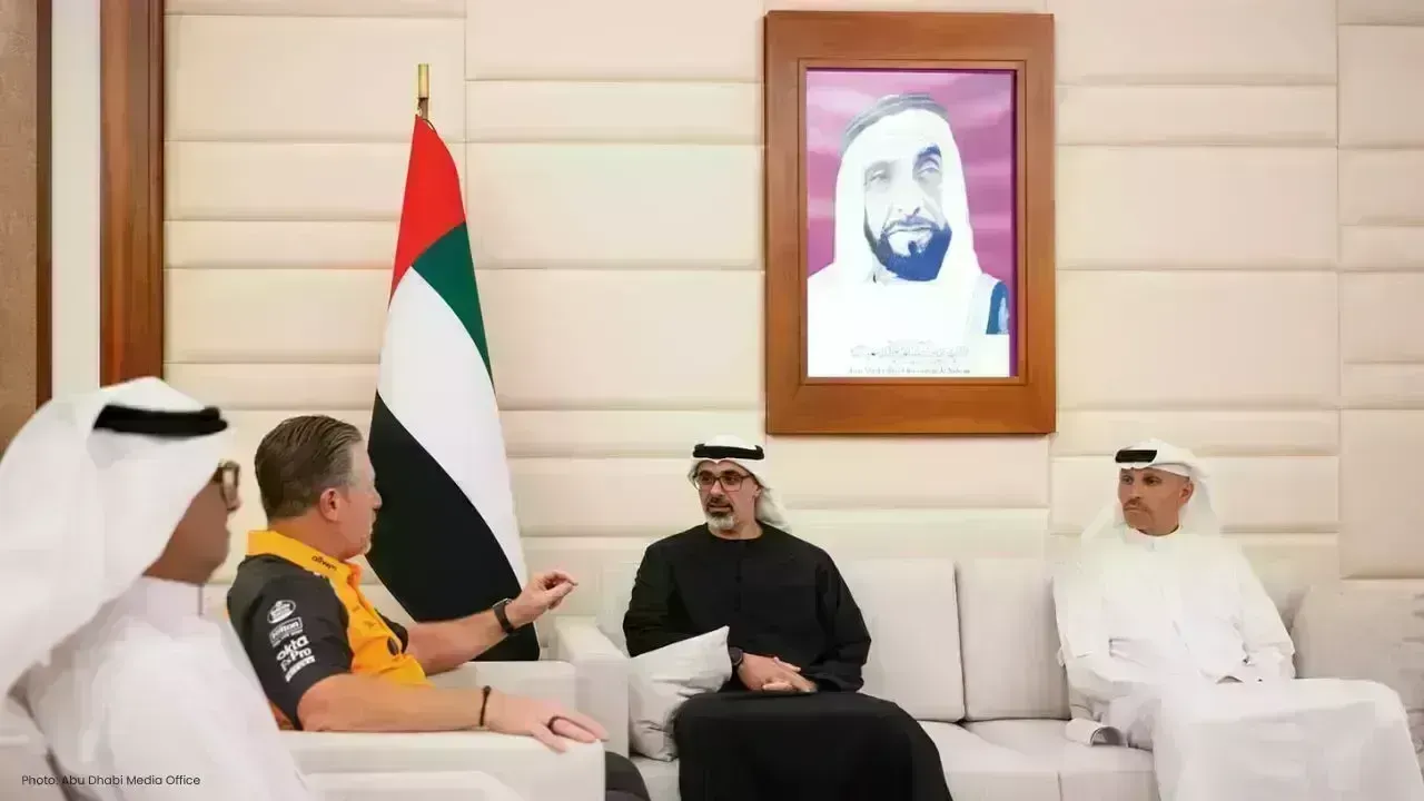 Crown Prince Sheikh Khaled Engages with McLaren CEO on Innovation