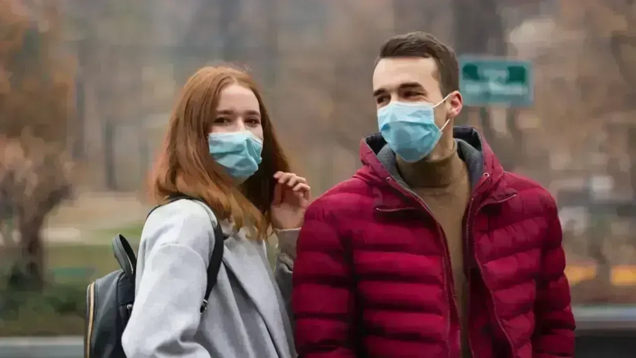 Tackle Winter Smog: The Right Mask Usage for Safety