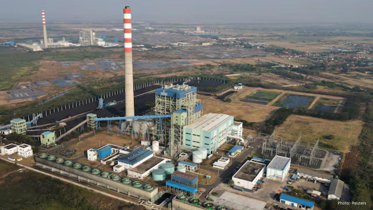 Indonesia Postpones Early Shutdown of Cirebon Coal Plant, Sparking Climate Debate