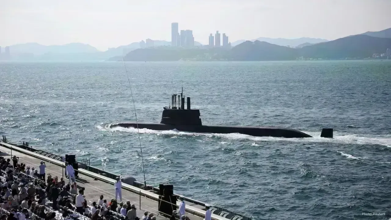 Seoul's Nuclear Submarine Ambitions Boosted by Trump's Endorsement
