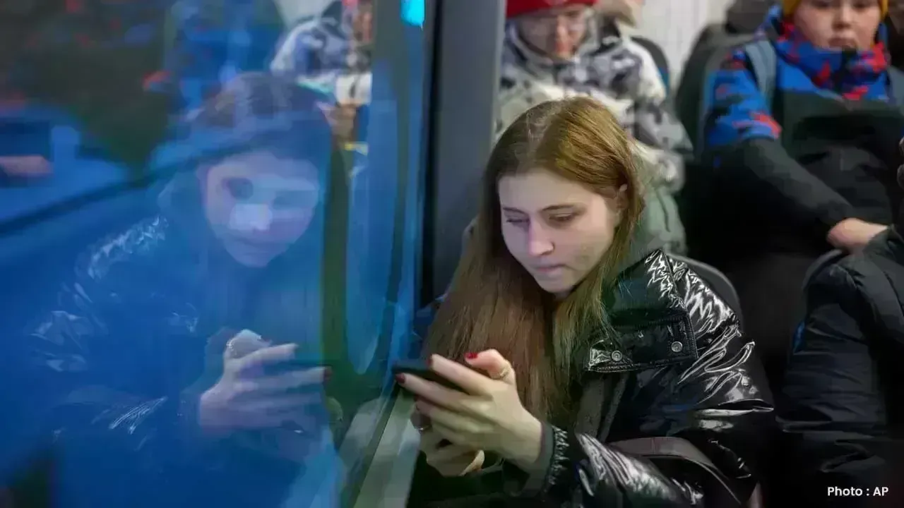 Russia Blocks Apple FaceTime and Snapchat Amid Online Control Crackdown