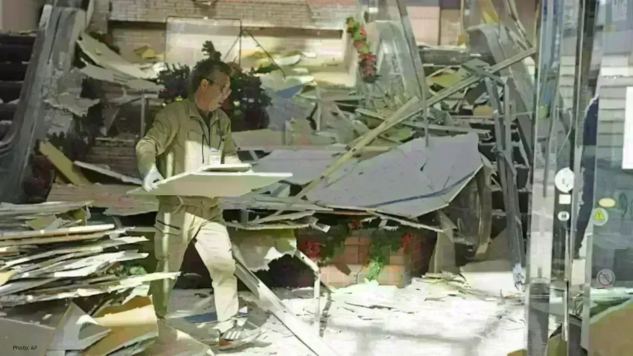 Japan Struck by Powerful 7.5 Magnitude Quake, Injuries Reported