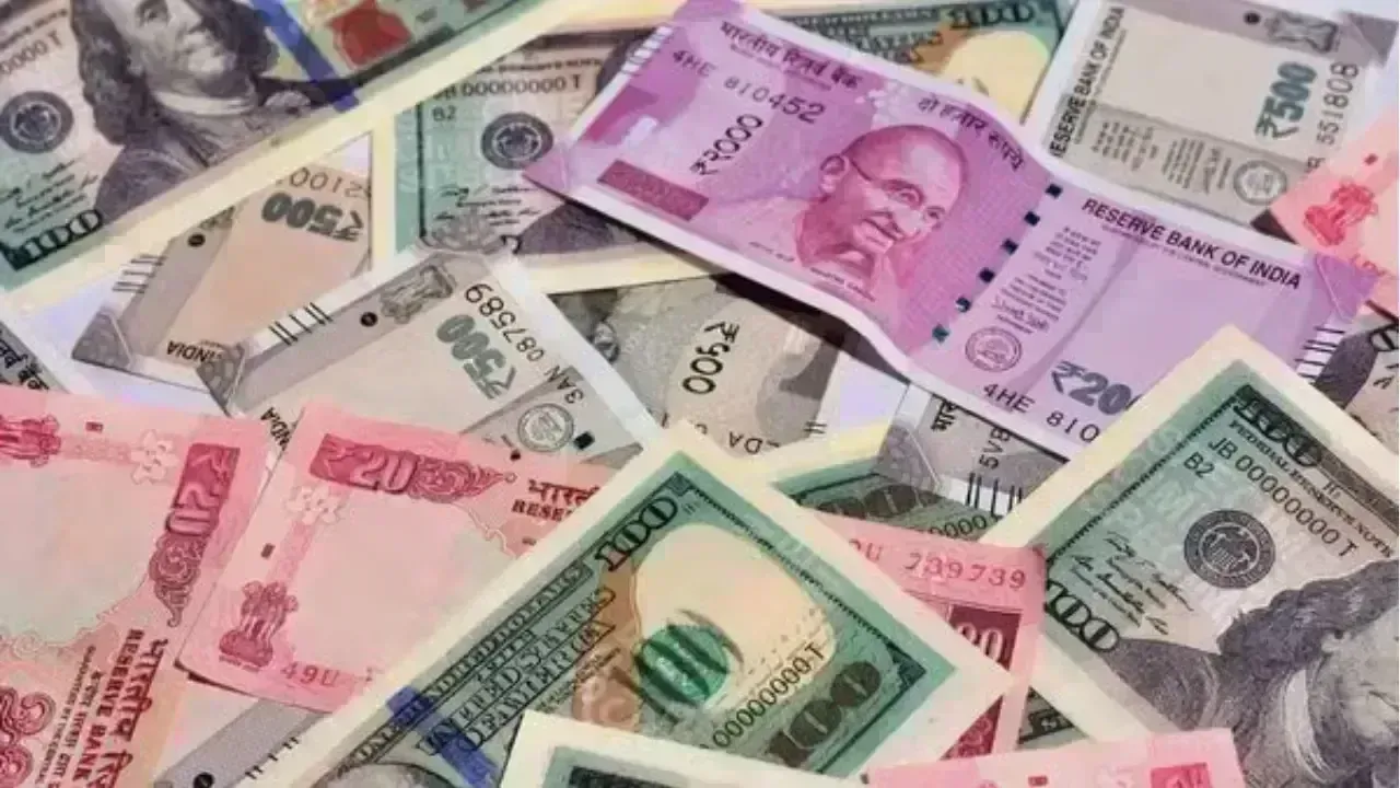 Rupee on the Edge: The Big Currency Trends Shaping 2025’s Exchange Landscape