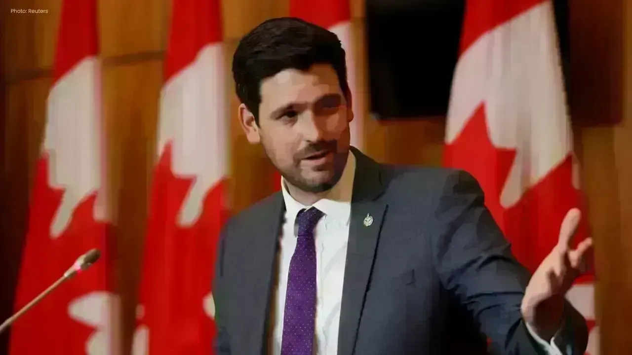 Debate on Religious Exemptions Halts Progress of Bill C-9 in Parliament