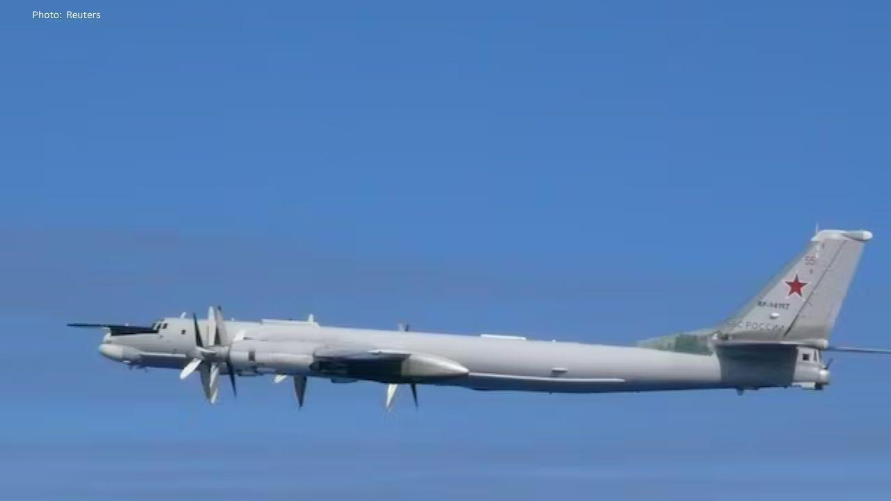 Joint Air Patrol by Russia and China Near Japan Triggers Alarm