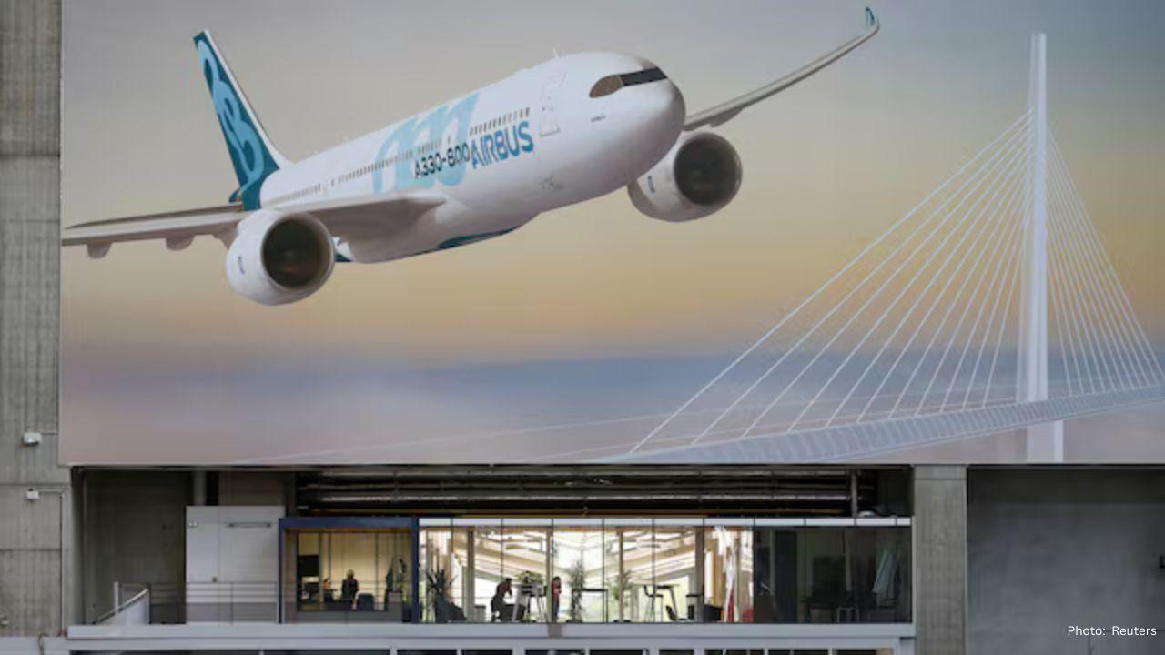 Airbus Acknowledges Boeing's Edge in the 2025 Aircraft Order Competition