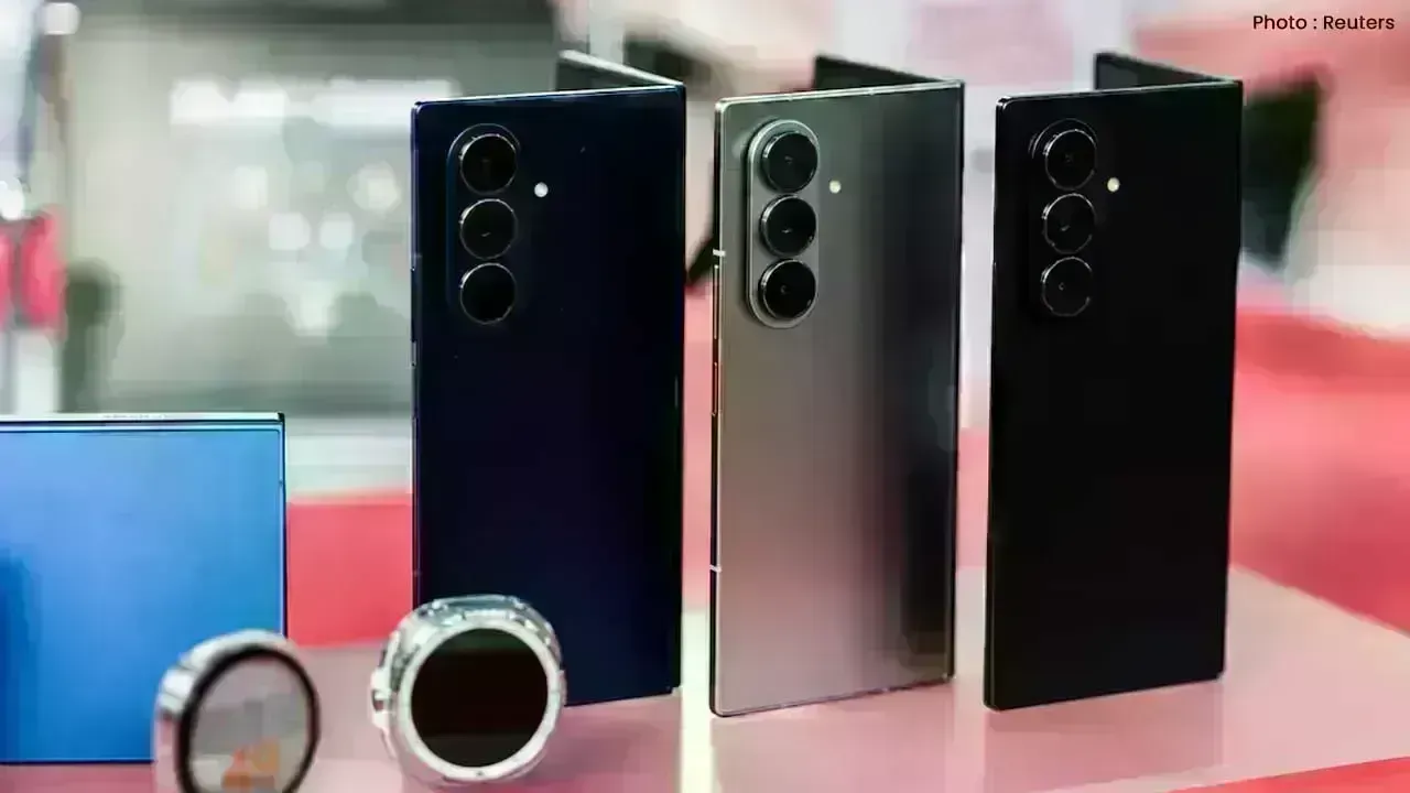 U.S. Imports of Vietnam Phones Fall Sharply Amid Trade Uncertainty