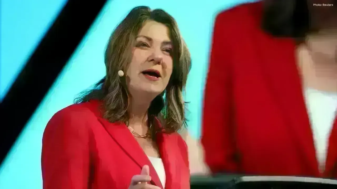 Surge in Recall Petitions Threatens Alberta Premier Danielle Smith