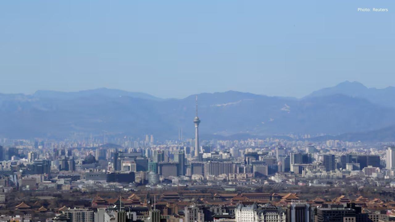 November Bank Lending in China Underwhelms Amid Continued Property Crisis