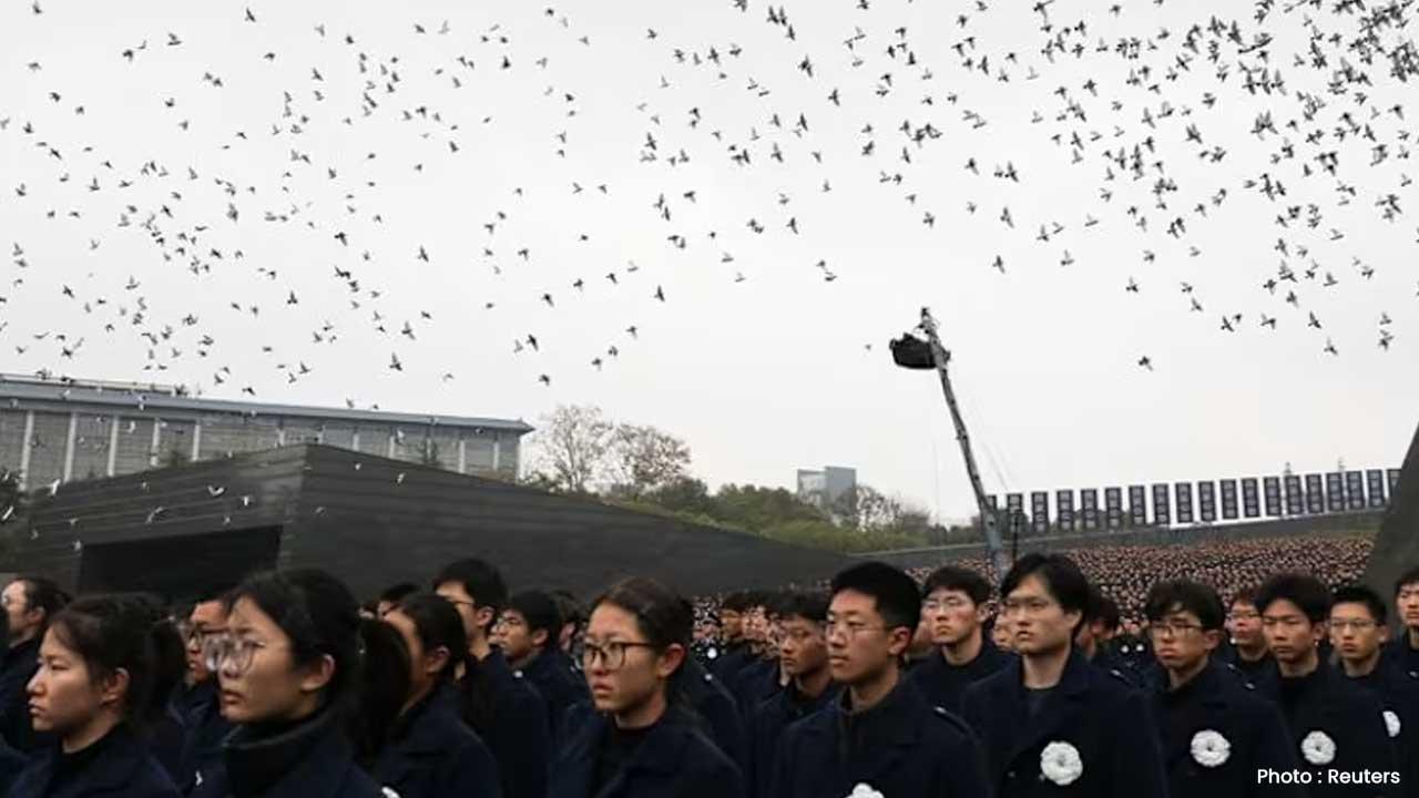 China Holds Nanjing Massacre Memorial Amid Rising Japan Tensions