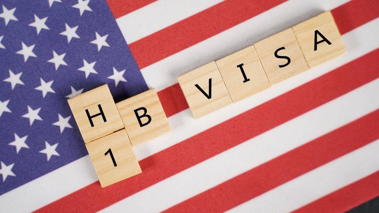 20 US States Sue Trump Over $100,000 H-1B Visa Fee Policy