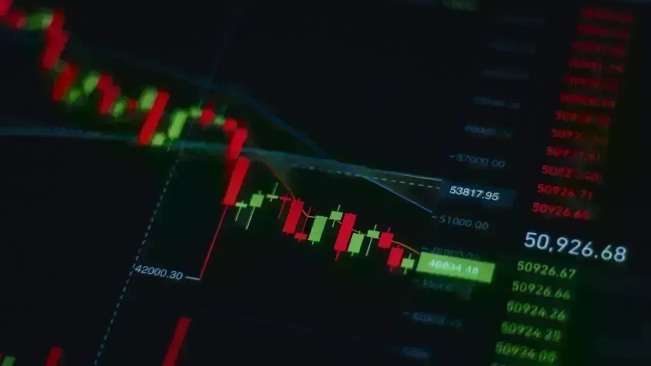 Asian Markets Brace for a Slide: Tech Jitters Rattle Investors as Regional Stocks Turn Cautious